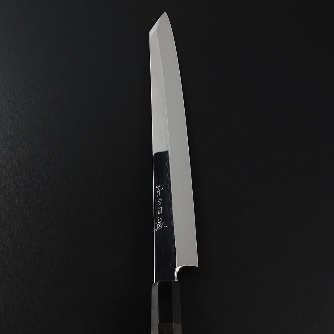 Blade shape and size
