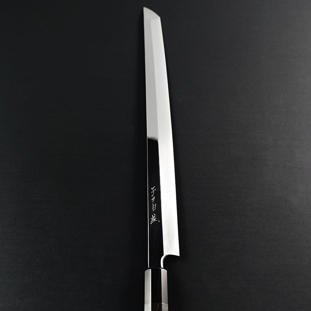 Blade shape and size